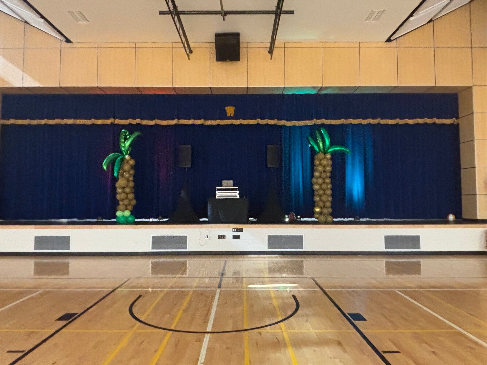 DJ Mason Mueller's Setup for Wayzata West Middle School's Spring Dance 2026.
